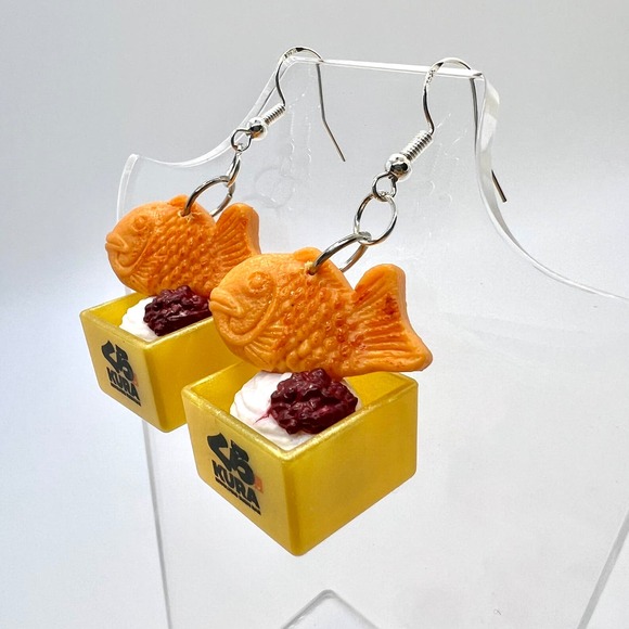 Taiyaki Bowl Earrings - Japanese Earrings - Anime Earrings - Foodie Earrings - Picture 5 of 9